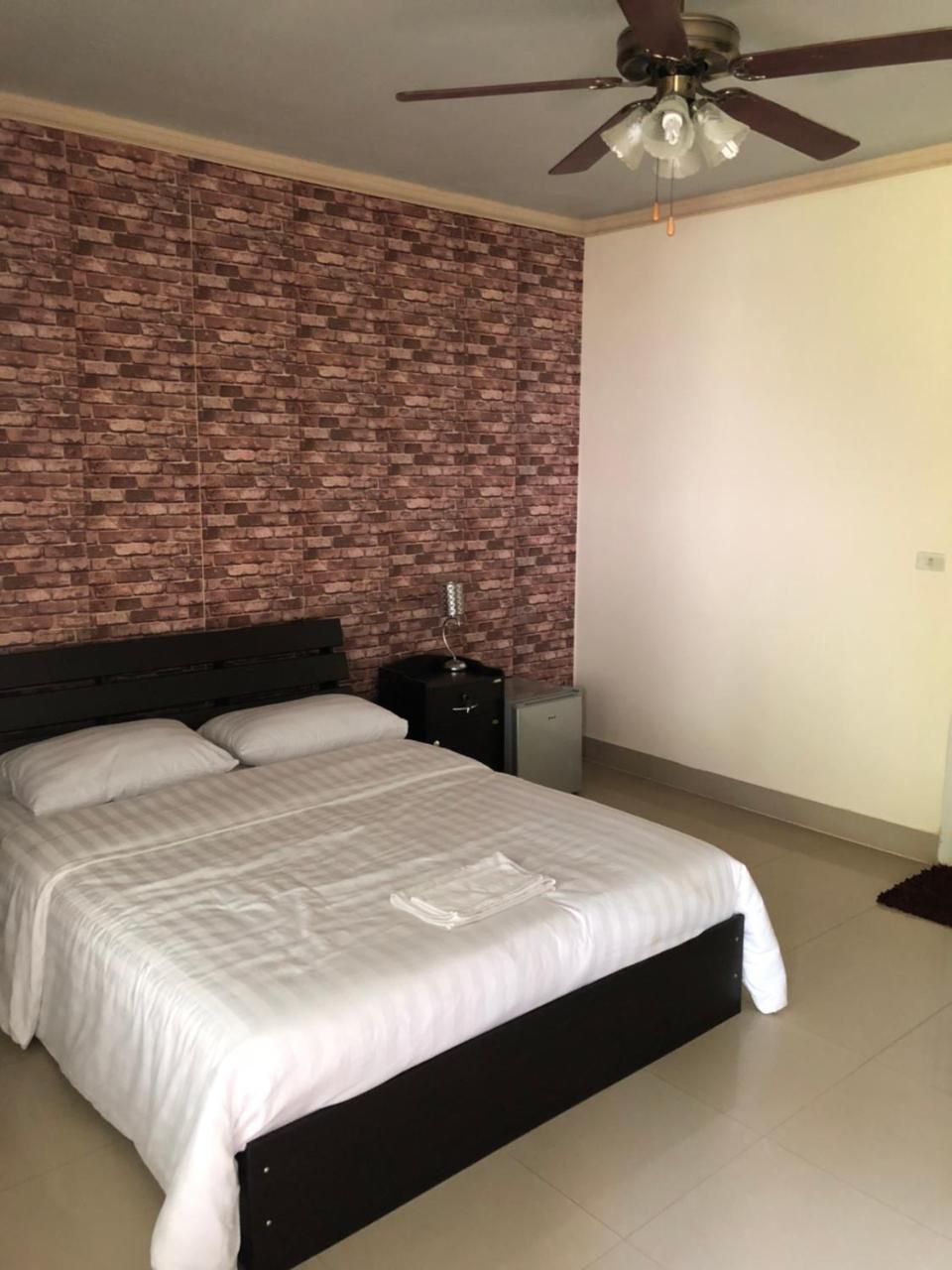 Ban Thap Sila Thai Castle Resort מראה חיצוני תמונה
